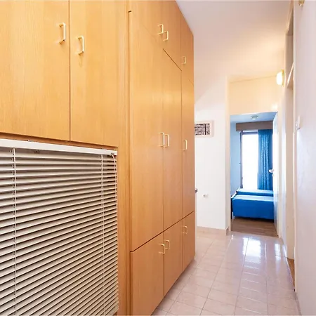 Maja Apartman *